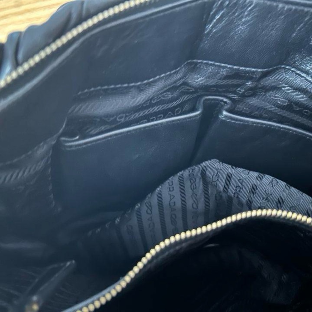 100% Authentic Prada Nappa Gaufre Leather Tote bag. - Picture 7 of 11
